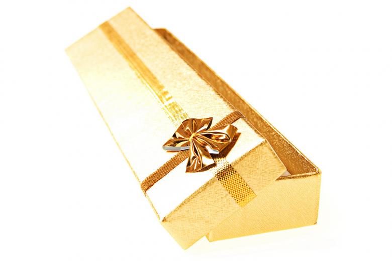 Free stock image of Golden Gift Box created by 2happy