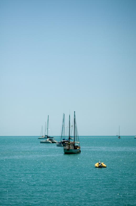 Free stock image of Boats in the sea created by mlle
