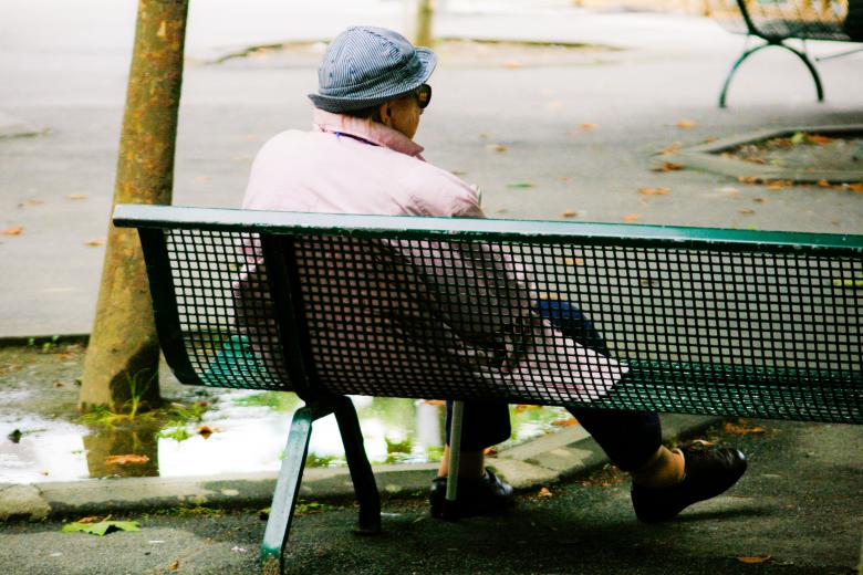 Free stock image of Old woman sitting on bench created by Luka