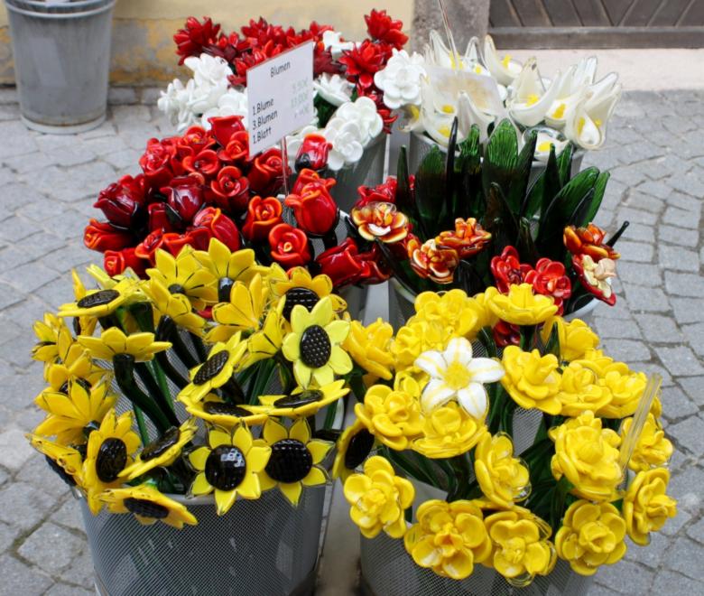 Free stock image of Glass Flower Display created by Steve Linster