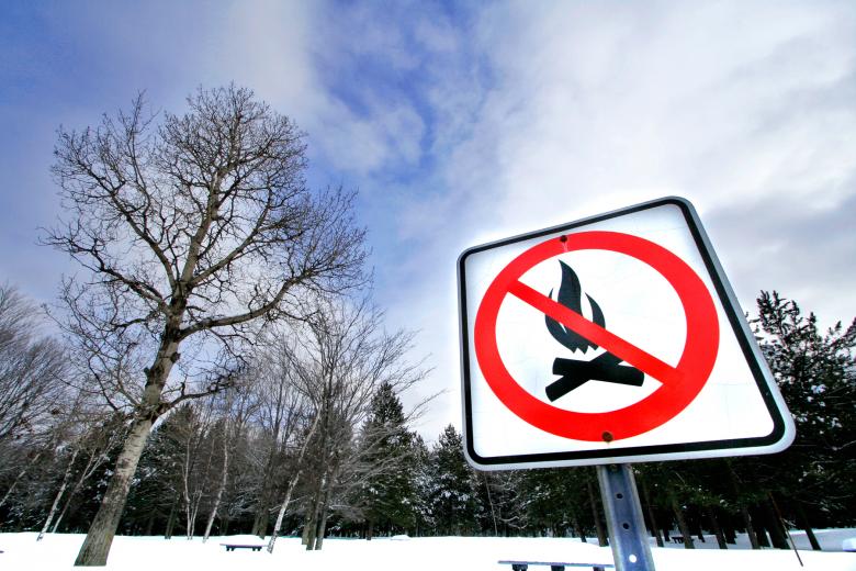 Free stock image of Winter Campfire Warning Sign created by Nicolas Raymond