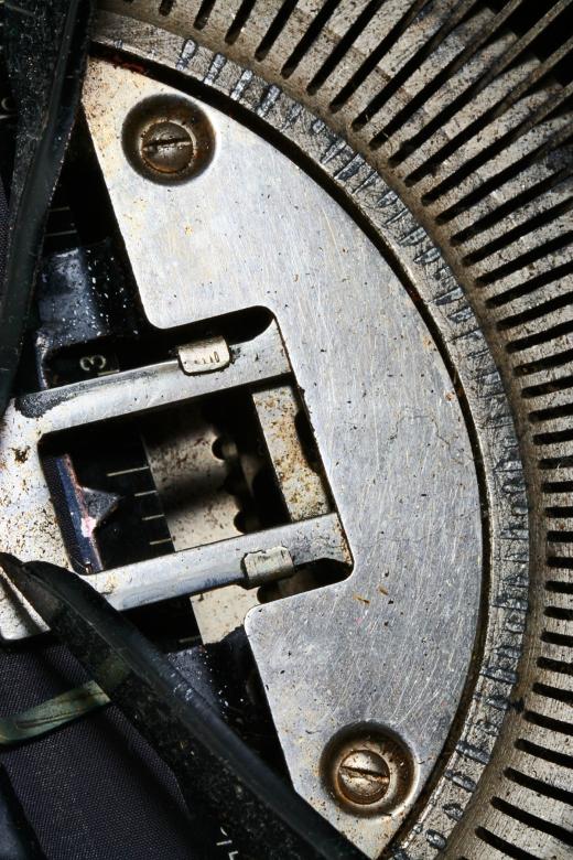 Free stock image of Old Typewriter Hub created by Nicolas Raymond