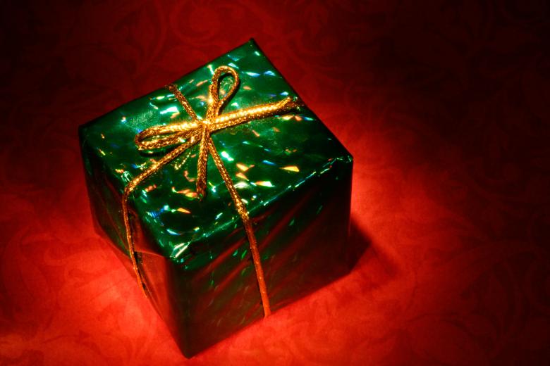 Free stock image of Glowing Gift Box created by Nicolas Raymond