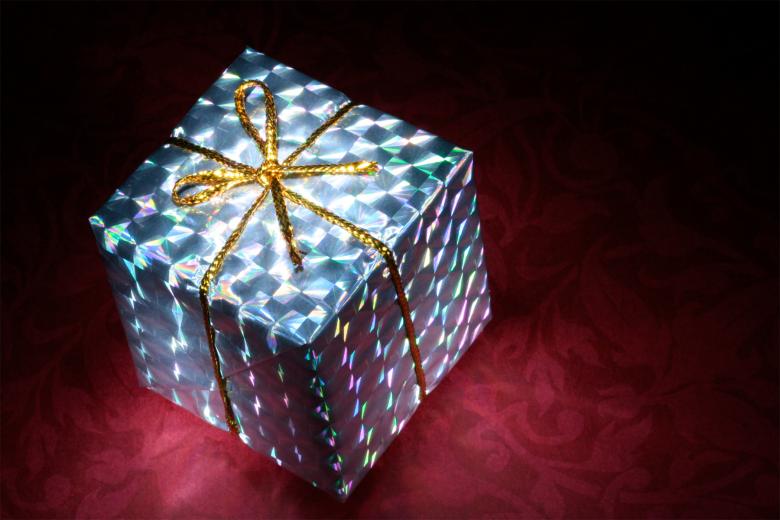 Free stock image of Glowing Gift Box created by Nicolas Raymond