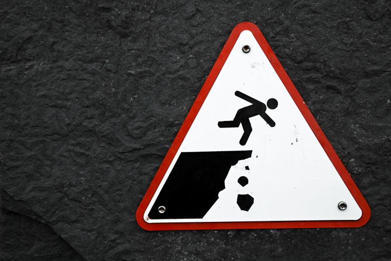 Free stock image of Cliff Drop Warning Sign created by Nicolas Raymond