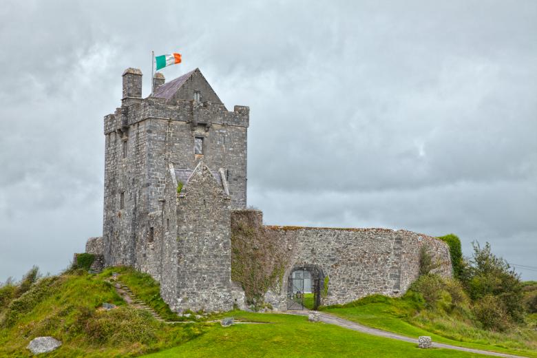 Free stock image of Dunguaire Castle - HDR created by Nicolas Raymond
