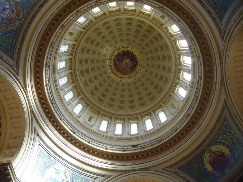 Free stock image of Madison capitol upward view created by Yinan Chen