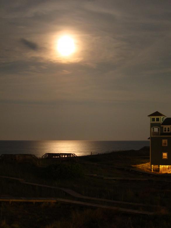 Free stock image of Moonlight created by Brian