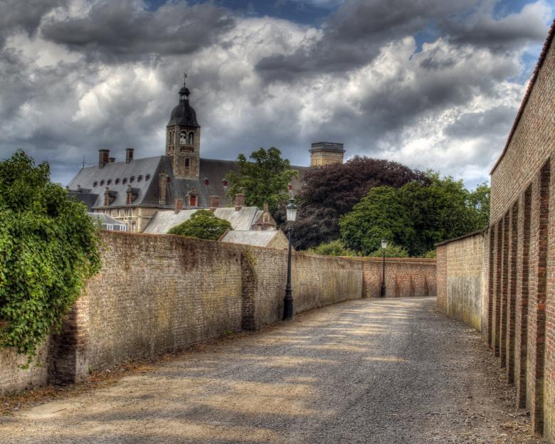 Free stock image of Brugge Castle created by Geoffrey Whiteway