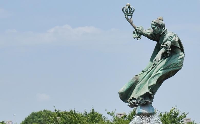 Free stock image of A statue at Charlotte Airport created by agphotostock.com