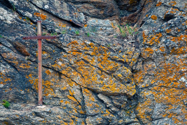 Free stock image of Cliff Cross - HDR created by Nicolas Raymond