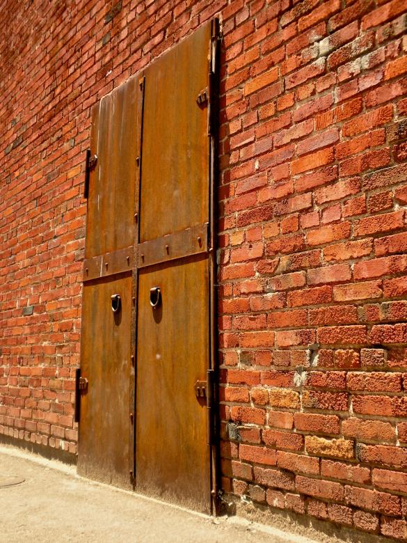 Free stock image of Rusted Iron Door created by Joseph Hart