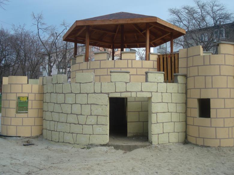 Free stock image of Castle on a children playground created by Boris Kyurkchiev