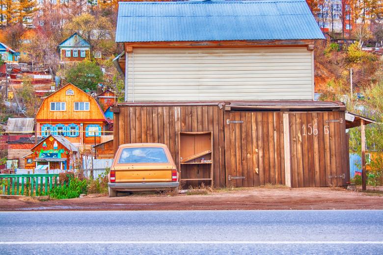 Free stock image of House with Old Car created by 2happy