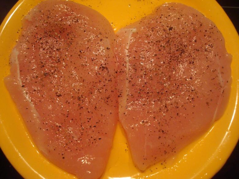 Free stock image of Raw chicken fillet created by Boris Kyurkchiev
