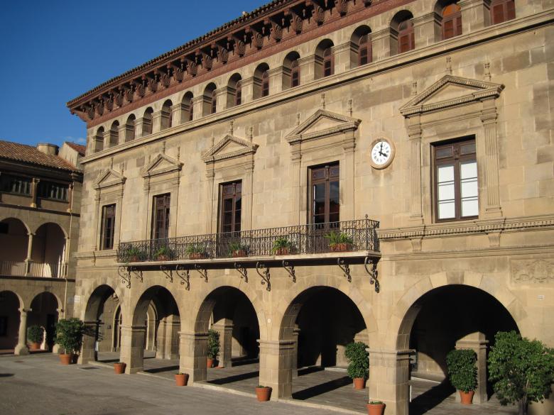 Free stock image of Traditional Spanish building created by Boris Kyurkchiev