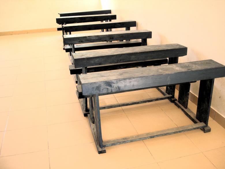 Free stock image of Wooden Desks created by Emanuel Feruzi