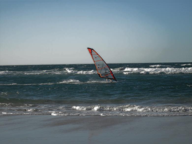 Free stock image of Windsurfing created by Nicholas Spaggiari