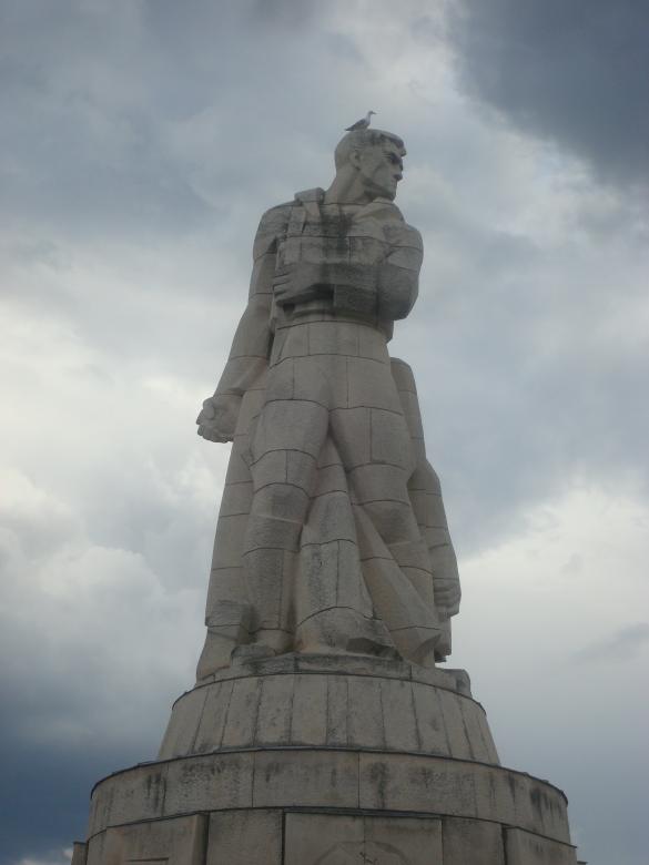 Free stock image of Heroic soldier statue created by Boris Kyurkchiev