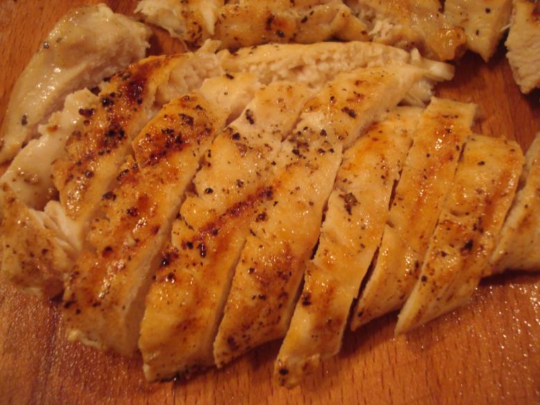 Free stock image of Sliced grilled chicken fillet created by Boris Kyurkchiev
