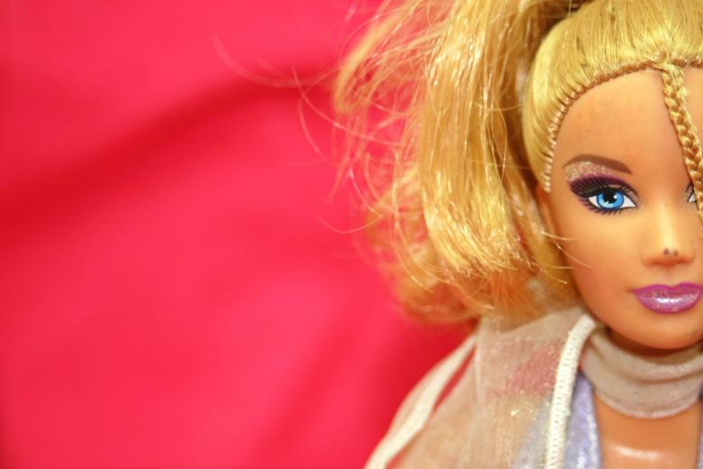 Free stock image of Barbie doll created by homero chapa