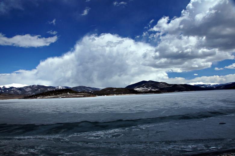Free stock image of Mountain Clouds over Icy Lake Dillon created by Michael Kirsh