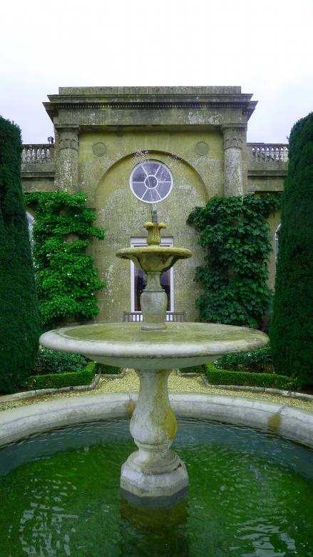 Free stock image of Lonely Fountain created by Miss Evita