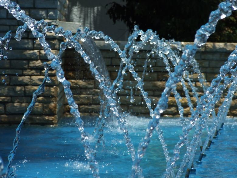 Free stock image of Water Fountain created by Matan Reichman