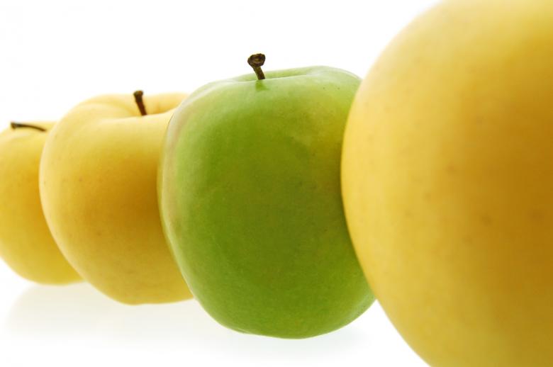 Free stock image of Yellow and green apples created by 2happy