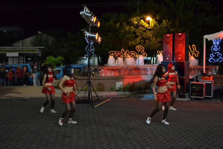 Free stock image of People Dance Outdoor created by Ryan Jhoe