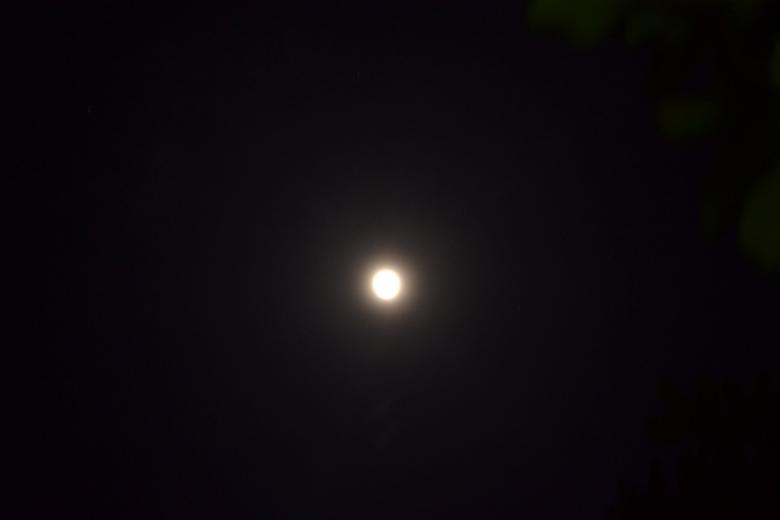 Free stock image of Real Bright Moon created by Ryan Jhoe