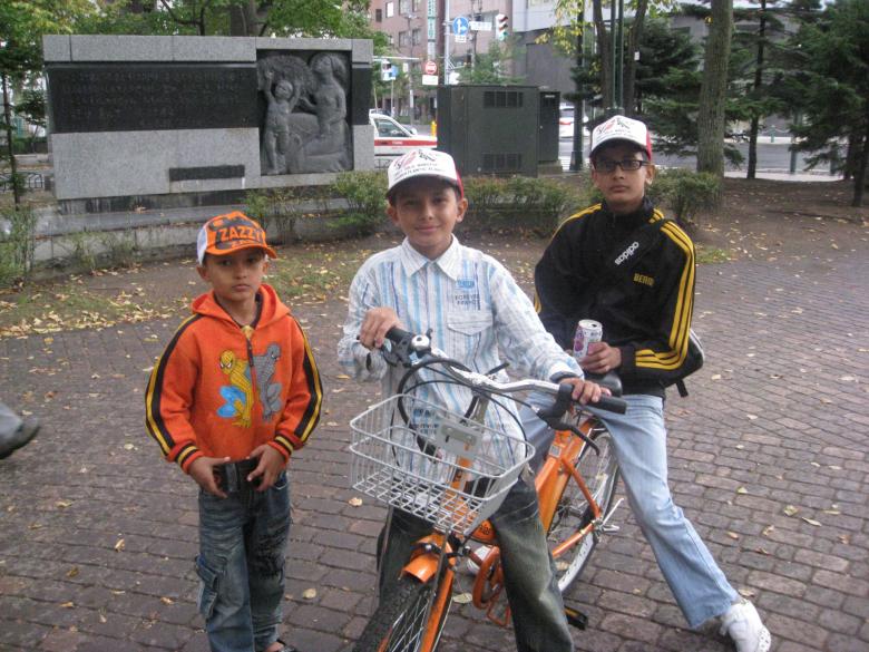 Free stock image of 3 Brothers created by Shankar Khatri