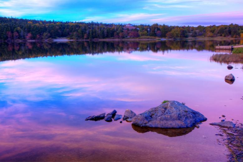 Free stock image of Autumn Lake created by Geoffrey Whiteway