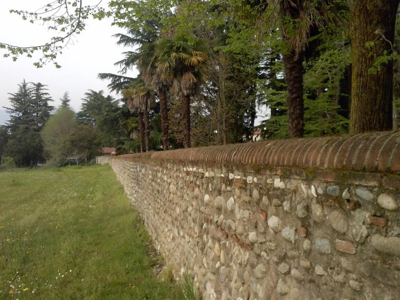 Free stock image of Stone Wall created by francesco scanagatta