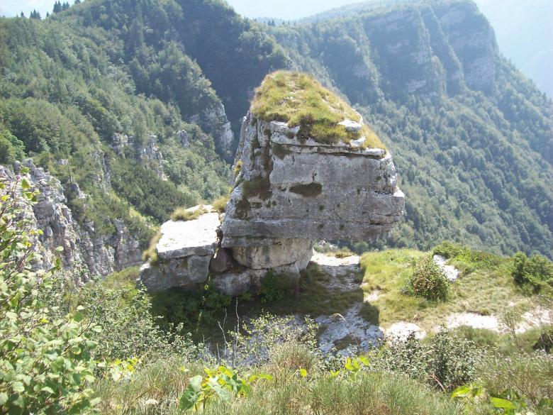 Free stock image of Great stone created by francesco scanagatta