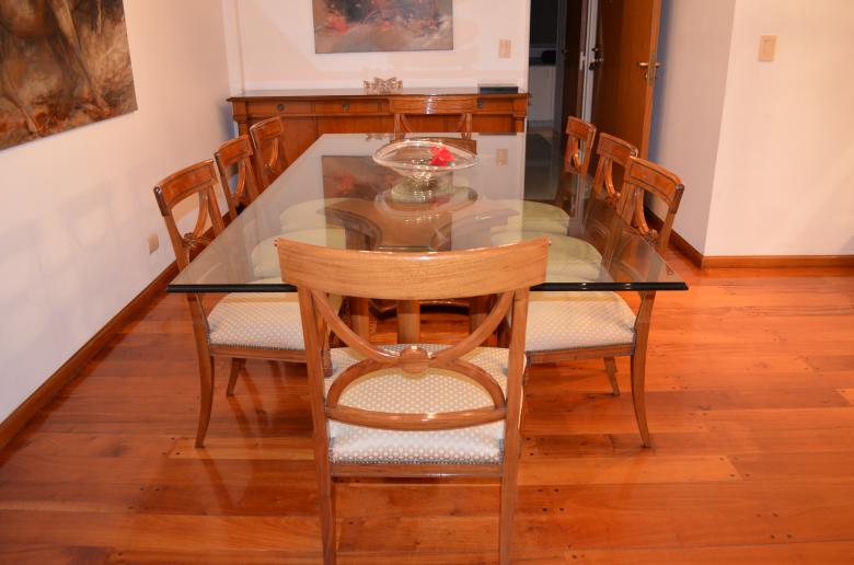 Free stock image of Diningroom created by JAVIER R BUZZALINO