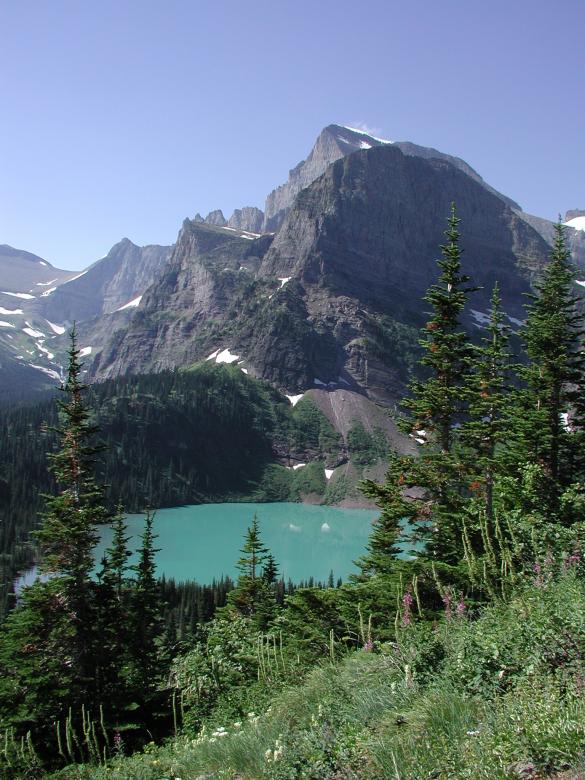 Free stock image of Lake and Moutains created by Sue Osborn