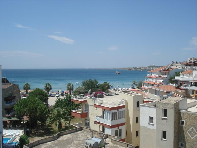 Free stock image of Altinkum in Turkey created by Jeff Robinson