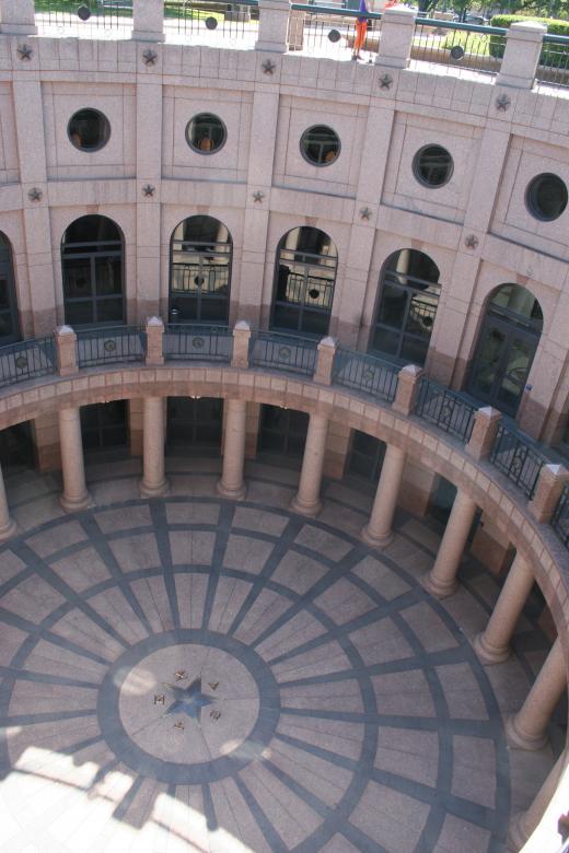 Free stock image of Capitol in Austin created by Sue Osborn