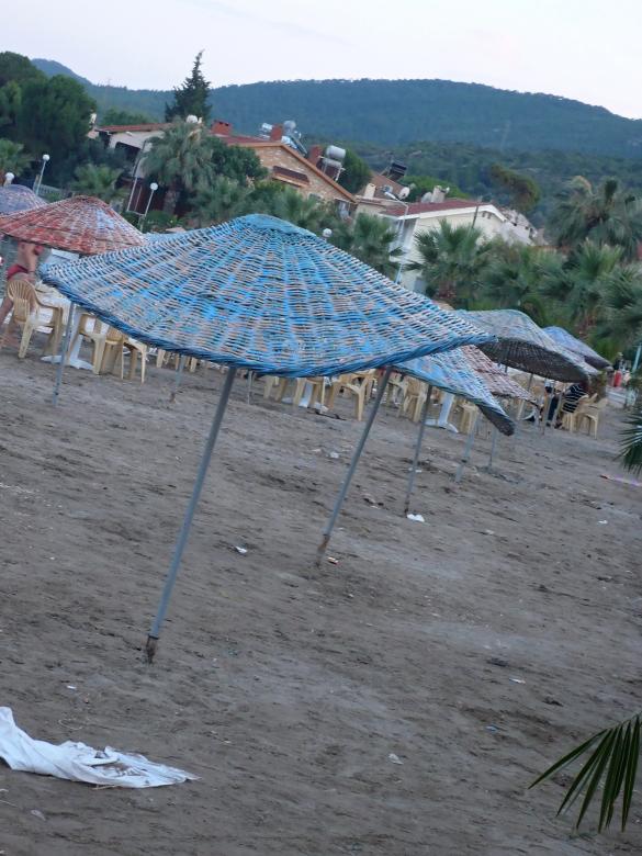 Free stock image of Umbrellas on the Beach created by mrceviz