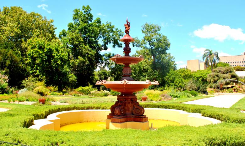 Free stock image of Water Fountain created by Robert Priest