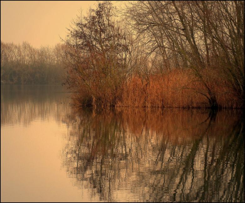 Free stock image of Winter Lake created by Kate Towers 