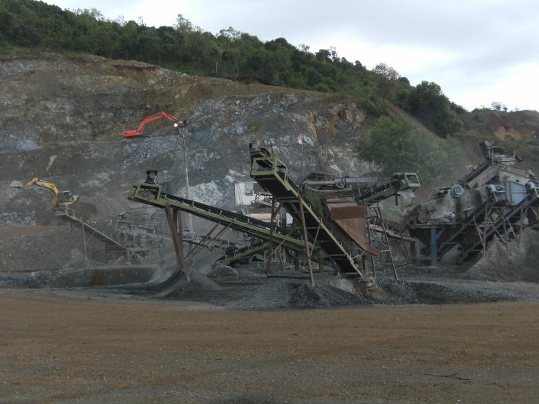 Free stock image of Stone crusher created by fakhliansyah