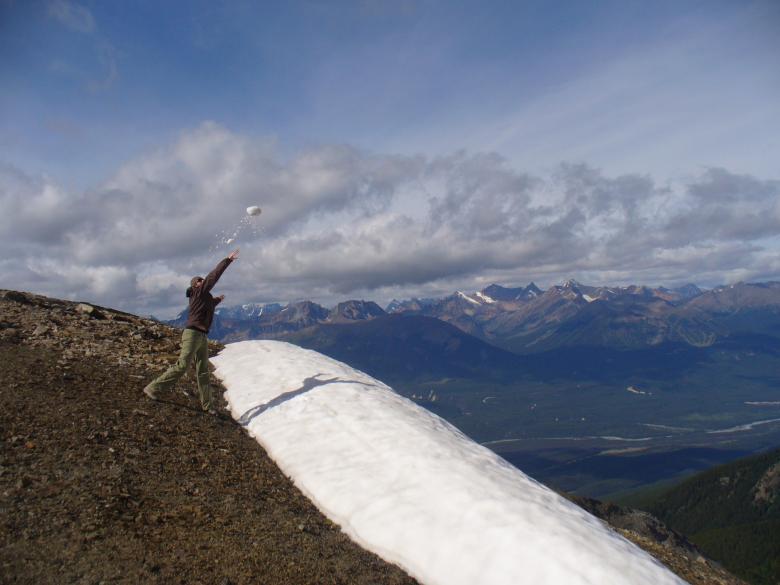 Free stock image of Snowball mid-air created by Dane Argan