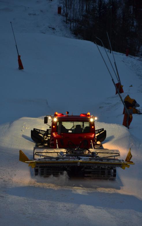 Free stock image of Snow tractor created by Tomas Adomaitis
