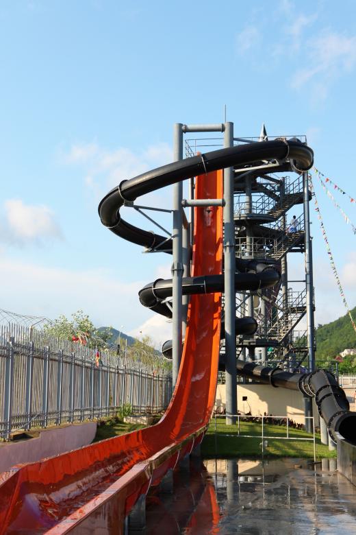 Free stock image of Aquapark slide created by 2happy