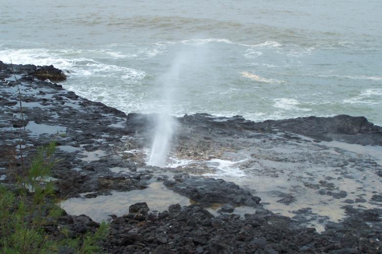 Free stock image of Blow Hole in Hawaii created by delicopsch56