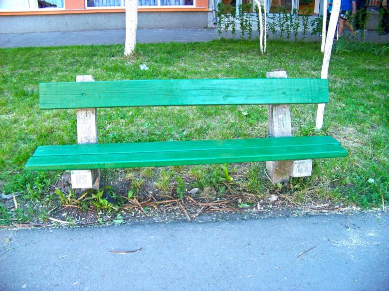 Free stock image of A green bench in a park created by Shaggy