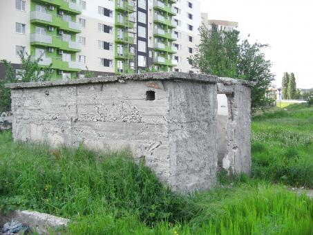 Abandoned building - Free Stock Photo