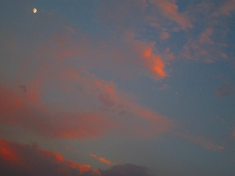Free stock image of Unclear Sky created by Alaa 